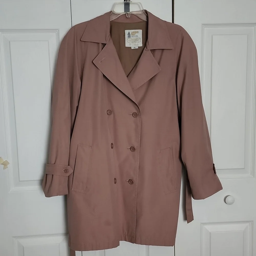London Fog Vintage short Trench Coat - Picture 5 of 15
